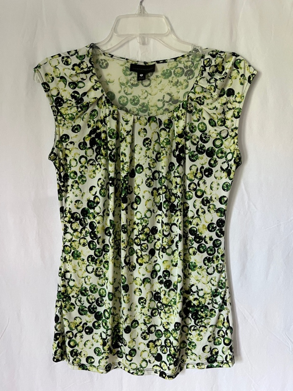 Worthington top, white with green circular design, size Small